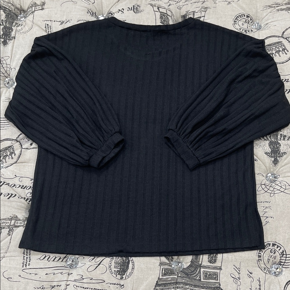 💥 Status by Chenault Rib-Knit Puff Sleeve Boxy Top - Picture 9 of 9
